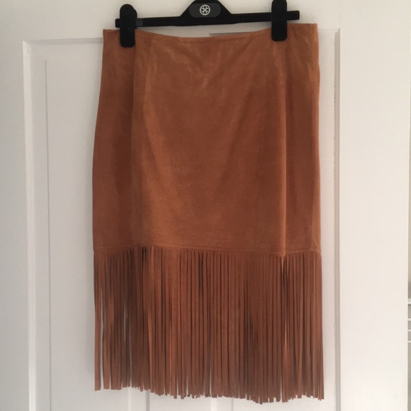 CARLISLE Genuine Suede Fringe Leather Skirt - Picture 3 of 12